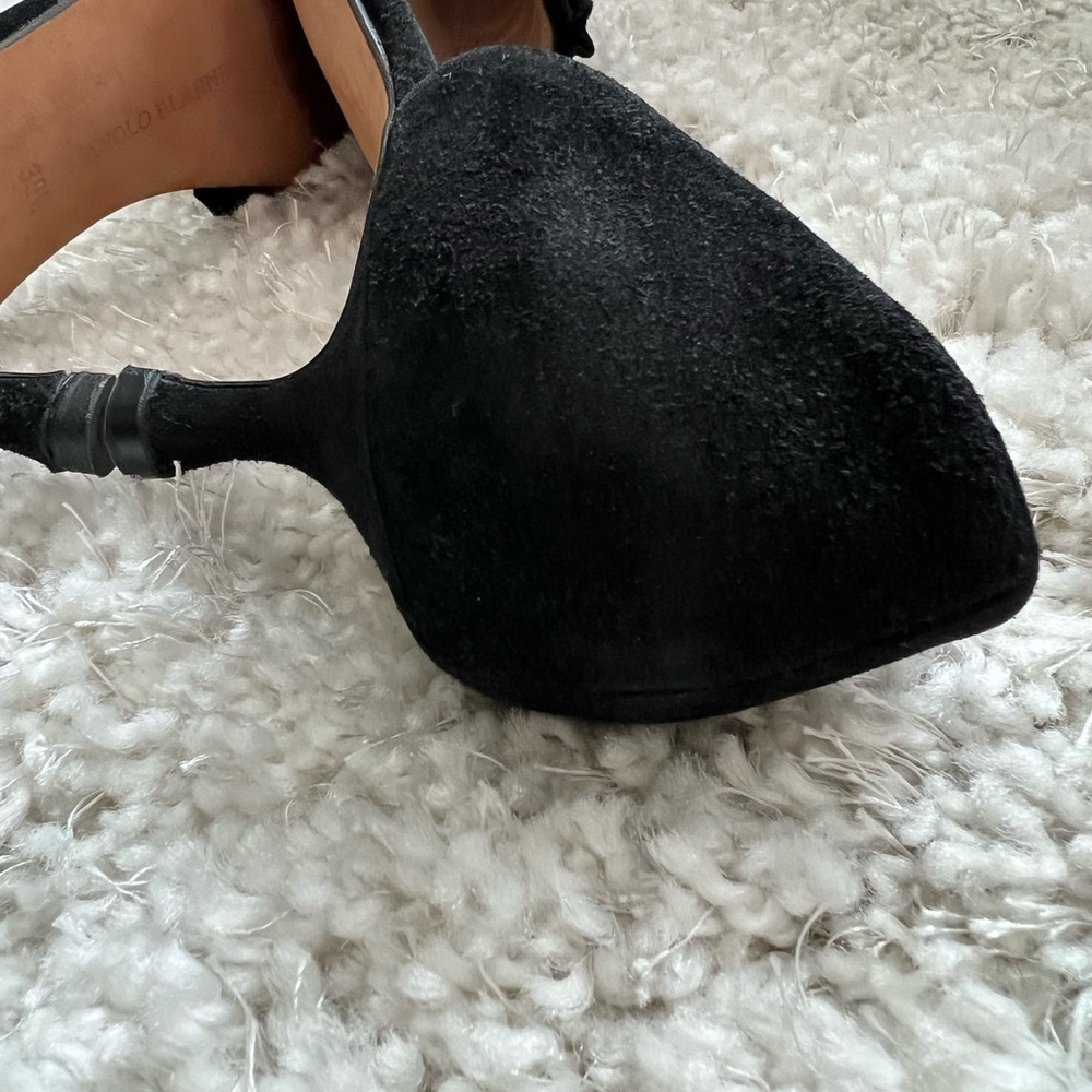 Manolo Blahnik Suede Ordido D’Orsay kitten heels - Picture 9 of 14